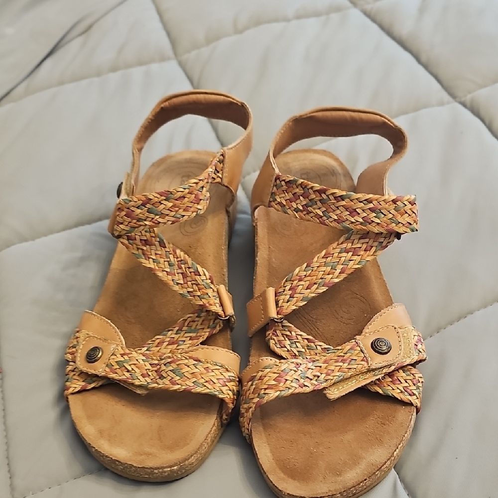 Taos Footwear Multicolor Braided Sandals